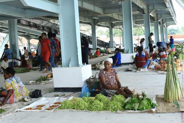 Pengelolaan Pasar Pharaa Sentani Bakal Diberikan ke Pihak Ketiga