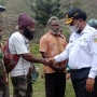Mantan Anggota DPRD Puncak Jaya Meninggal Dunia, Pemda Berikan Bantuan Duka