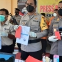 Tiga Pelaku Pemalsuan Surat PCR dan Vaksin di Bandara Sentani Diciduk Polisi