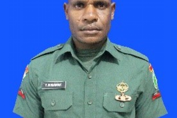 Satu Anggota TNI  Yonif 756/WMS, Prada Yotam Bugiangge Kabur Bawa Senjata 
