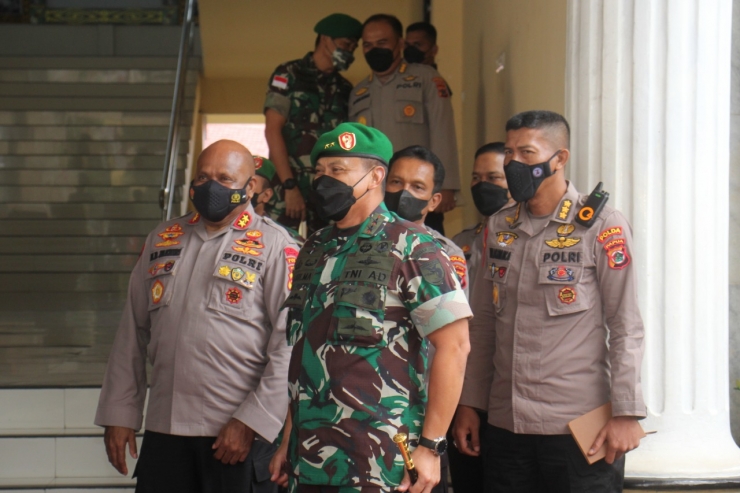 Jalin Silaturahmi dan Perkuat Sinergitas, Pangdam Cenderawasih Kunjungi Mapolda Papua