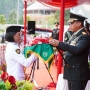 Pangdam Cenderawasih Pimpin Upacara Penurunan Bendera Merah Putih Hut ke-77 Kemerdekaan RI 