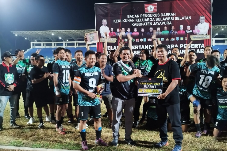 Turnamen Sepak Bola KKSS Kabupaten Jayapura Cup Sukses Digelar, HKPM Juara I