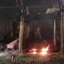 Program  Setia TNI, Satgas YR 303/SSM Turun Langsung Makan Bersama Didalam Honai Masyarakat 