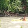 Tali Jembatan Gantung Putus, Tiga Anggota Polri dan Satu TNI Terjatuh ke Sungai Digoel