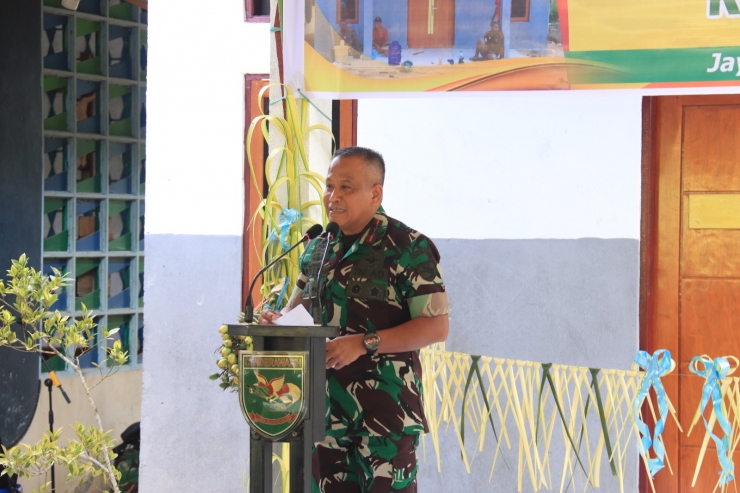 Pangdam Cenderawasih: Dua Pucuk Senpi yang Dibawa Pratu Ferdian Belum Ditemukan
