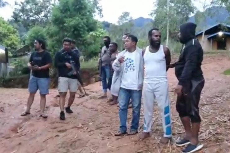 Timsus Cycloop Polres Jayapura Tangkap Dua Pelaku Begal di Pertigaan Genyem