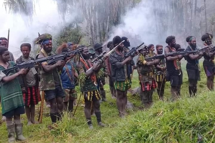Praka Jamaluddin Gugur Tertembak KST Pimpinan Numbuk Telenggen di Puncak Papua