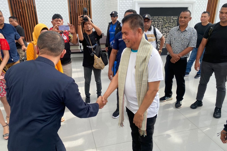 Tiba di Semarang, Plh Gubernur Papua Siap Berikan Suntikan Moral Bagi Atlet Korpri 