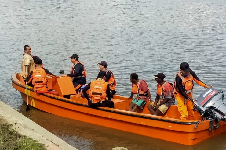 Tim SAR Gabungan Masih Melakukan Pencarian Seorang Balita Hilang di Sungai Digoel