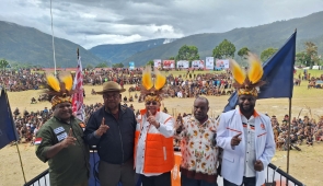 Kampanye Akbar PKS di Tolikara Papua Dihadiri Ribuan Massa