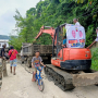 Excavator Mari-Yo Peduli Kembali Diturunkan, Keruk Saluran Drainase di Perum Organda