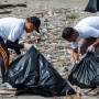 Program Beach Clean Up, PLN Berhasil Kumpulkan 1,62 Ton Sampah di Pantai Holtekamp Jayapura