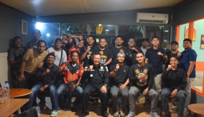 Perkuat Sinergi untuk Papua Melalui Silaturahmi Satgas Damai Cartenz dan Wartawan Timika