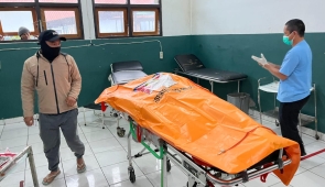 Aparat Gabungan Berhasil Evakuasi Jasad Tukang Ojek yang Dibuang ke Jurang di Puncak Jaya