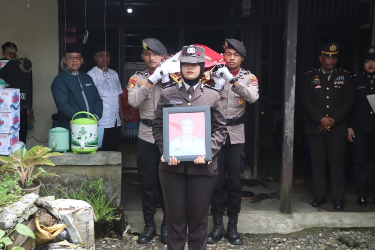 Ipda Ares Suranto Gugur Saat Pengamanan PSU Pilgub di Kepulauan Yapen