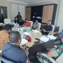 Anggota DPRP, Wagus Hidayat Bertemu Mantan Pemain Persipura dan Persidafon, Ini yang Dibahas 