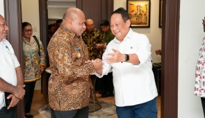 Bertemu Wamen Perhubungan, Gubernur Papua Ajukan Program Mudik Bersubsidi untuk Natal dan Tahun Baru