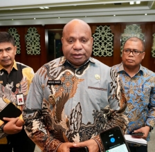 <h1>Rampungkan Safari Lintas Kementerian, Gubernur Papua Fokus Persiapan Rakor dan Percepatan Pembangunan</h1>