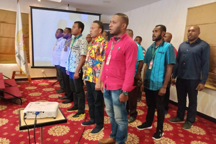 Pengurus KONI 19 Distrik di Kabupaten Jayapura Dilantik